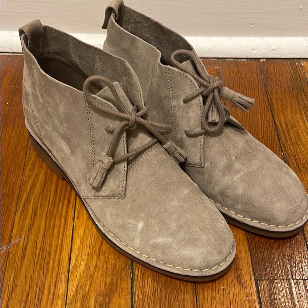 Hush Puppies Taupe Suede Chukka Boots NEW